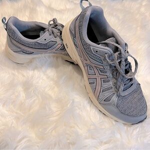 ASICS | Women’s Sneakers | Size 9